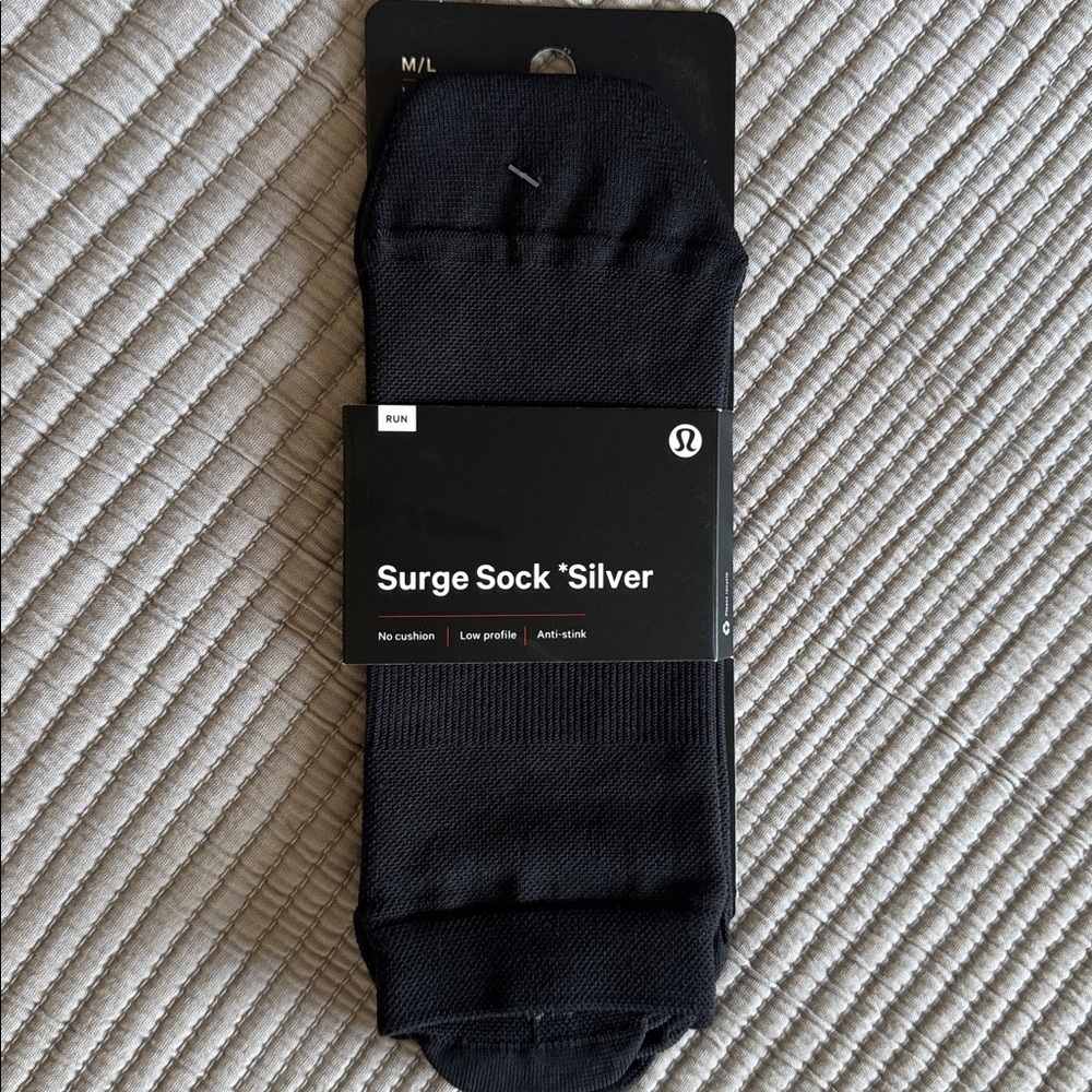 Lululemon Men’s Surge Sock *Silver Size Black M/L NWT